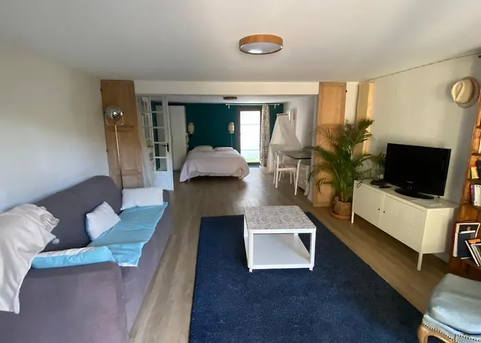 30Mn De Paris St Lazare En Train, Studio 42 M2