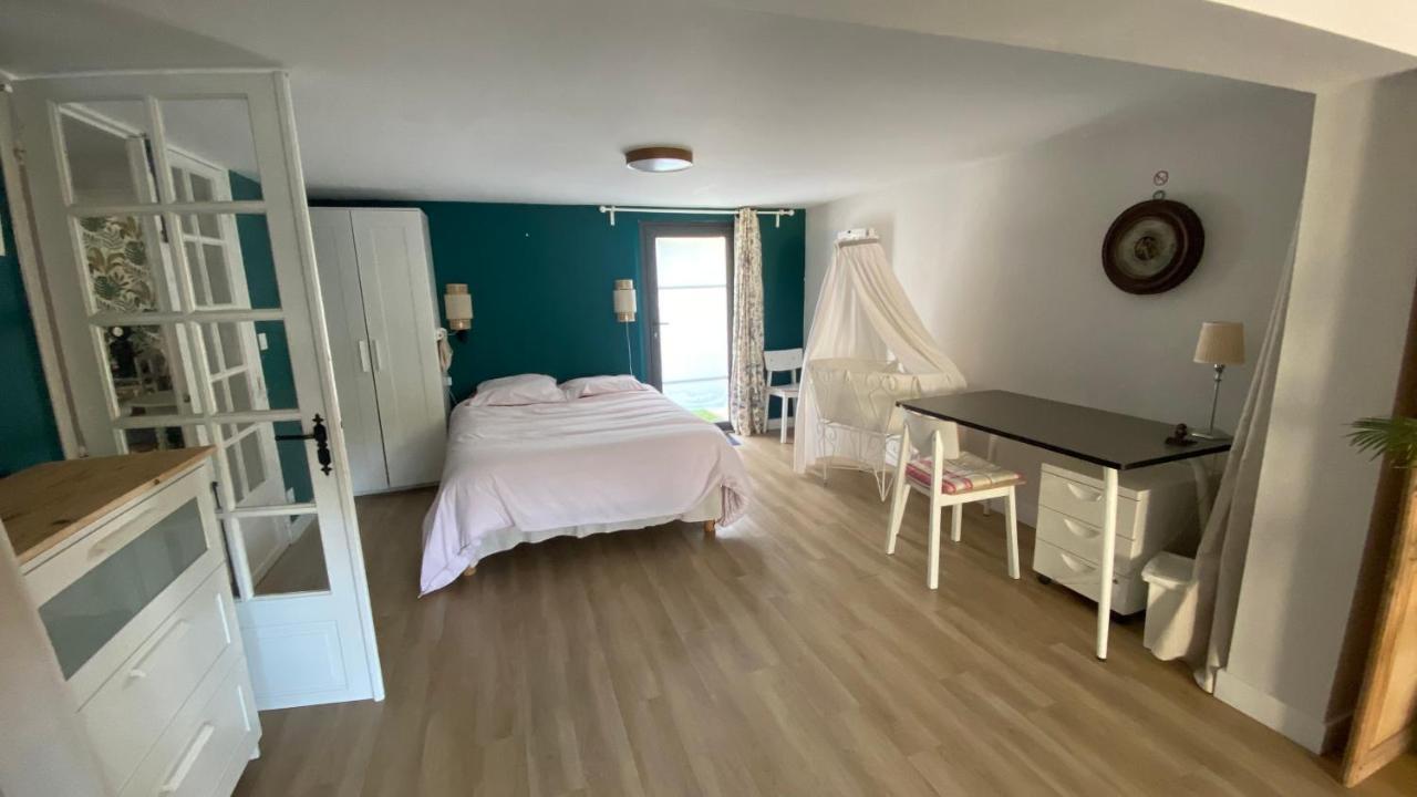 30mn De Paris St Lazare En Train, 42 M2